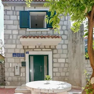 And Stone House Apartamento